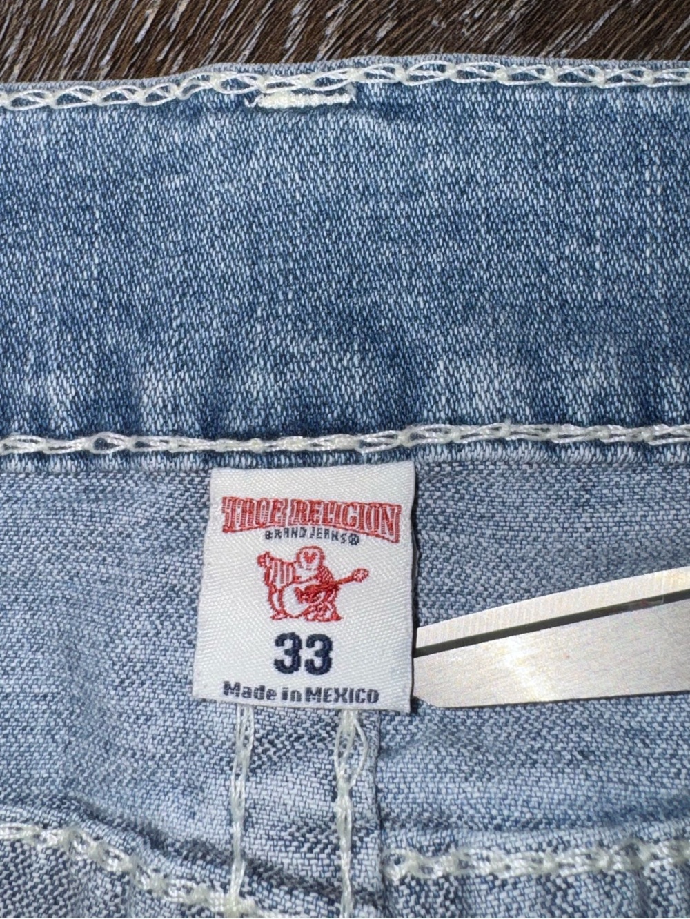 True Religion Straight Flap Big T Acid Wash Frayed Hem Cut-Off Shorts Men's 33 - Picture 8 of 13